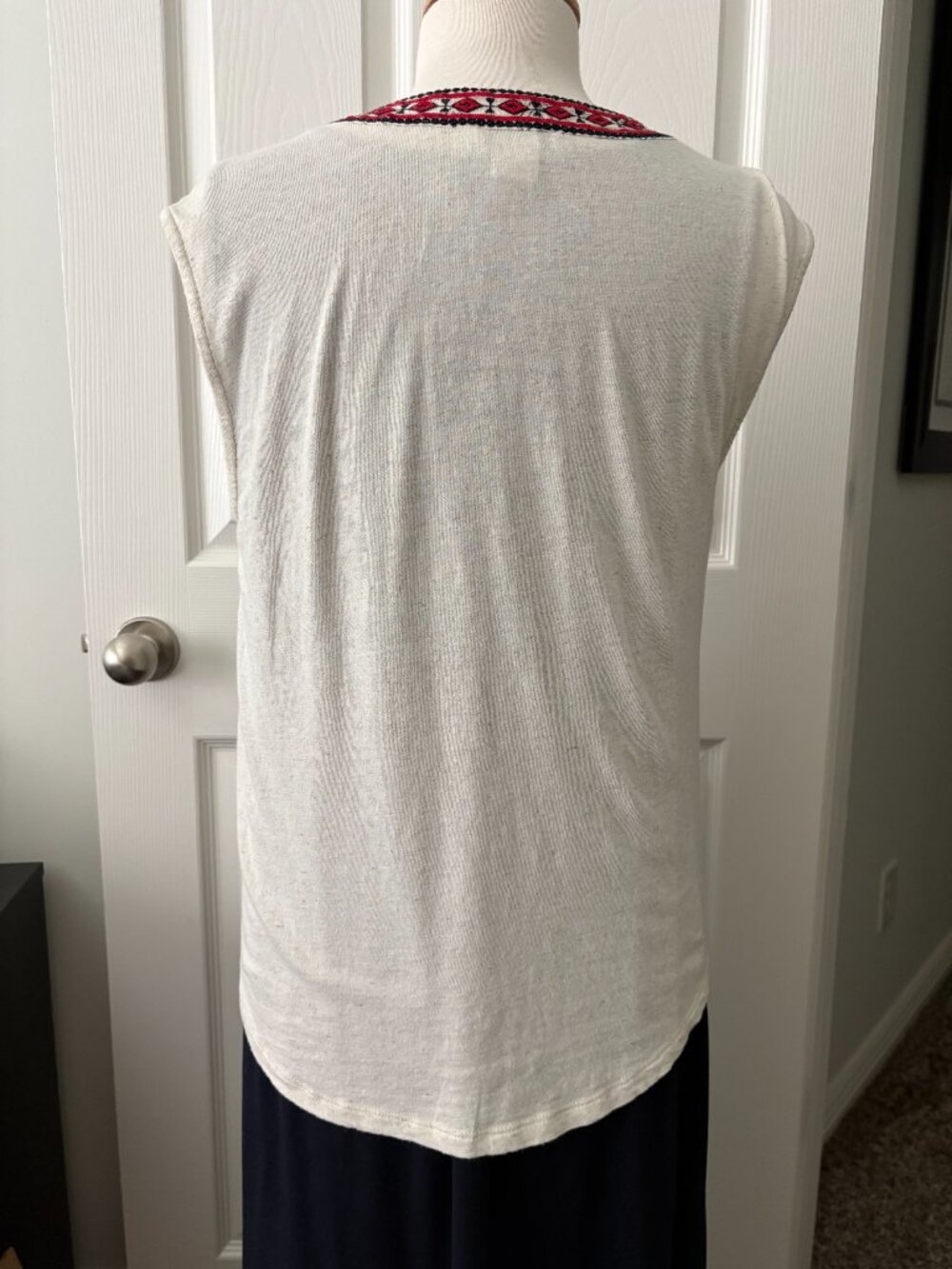 Lucky Brand Top Size M Sleeveless - Picture 2 of 3